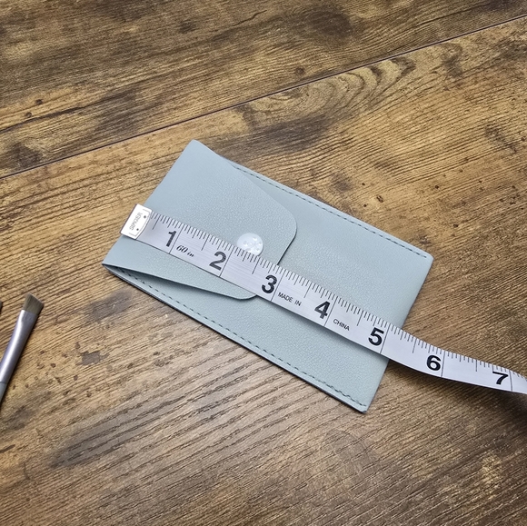 New Portable light blue Makeup Brush Set of 8 with Case - Picture 7 of 8